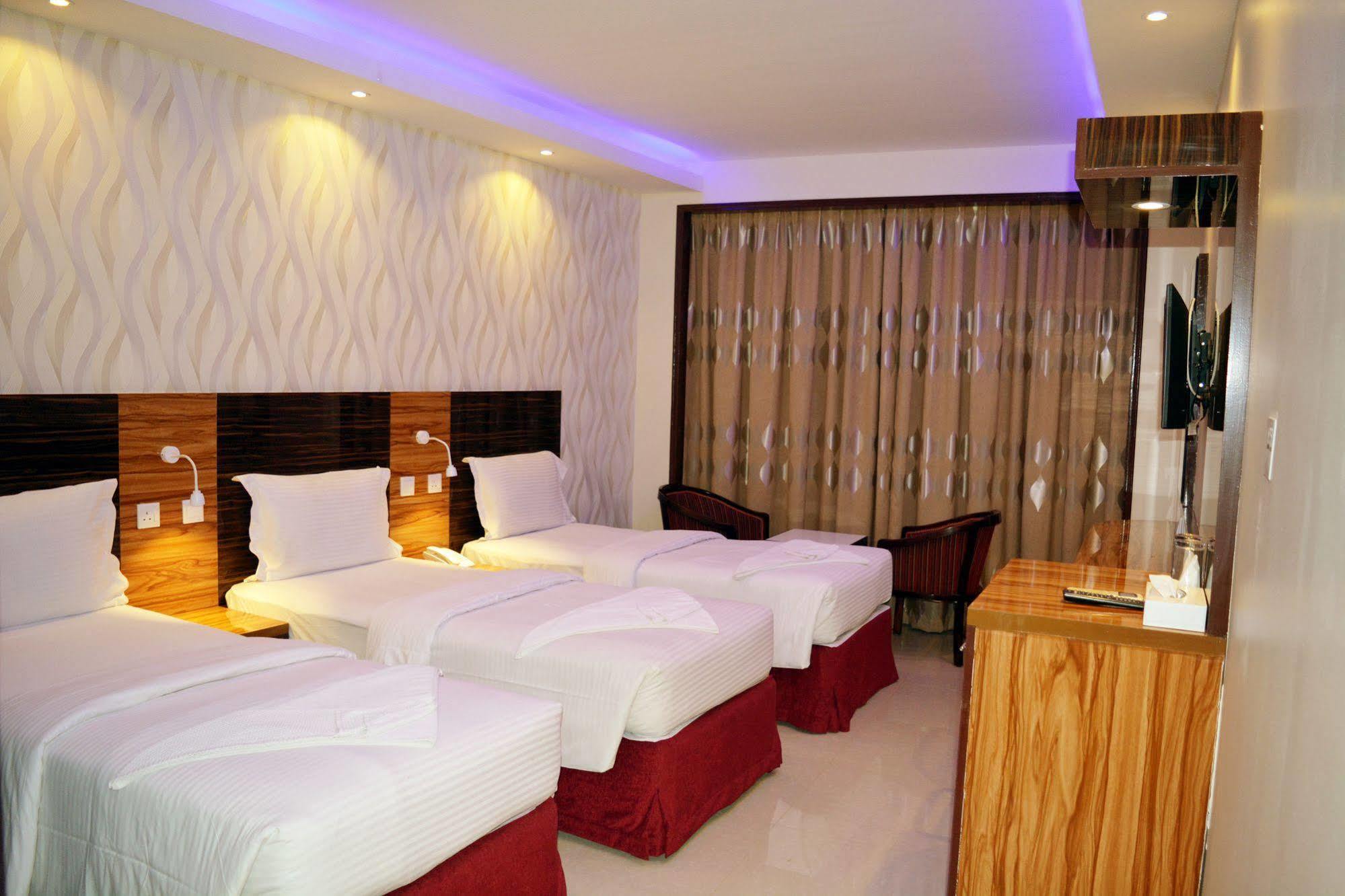 Zagy Hotel Dubai Exterior photo